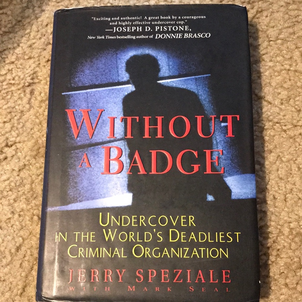 ✨3/$12✨ Without a Badge